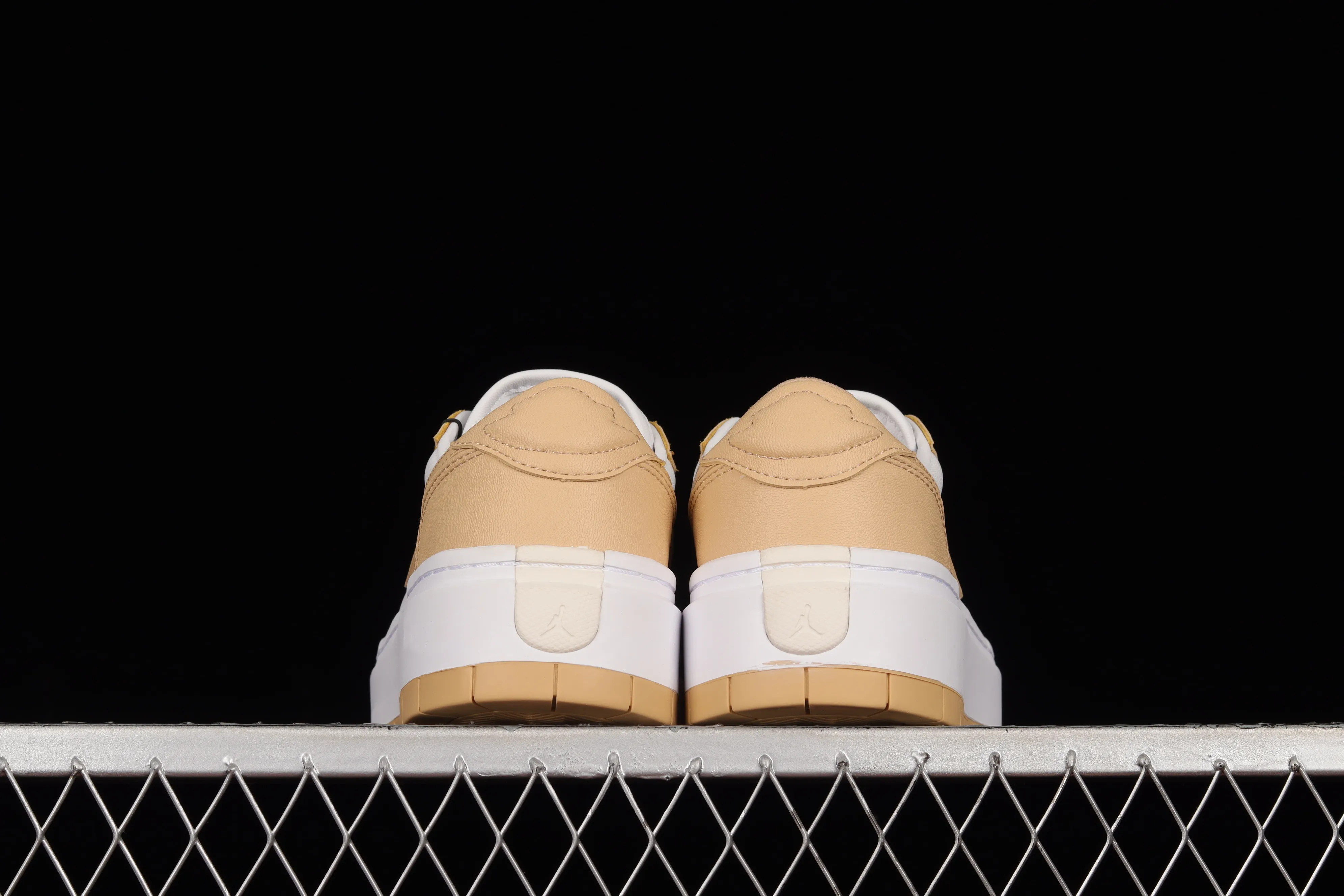 All categories Air Jordan Jordan series basketball shoes Air Jordan 1 Low Z version Air Jordan 1 Elevate Low SE "Wolf Grey" Little AJ first layer thick sole retro basketball shoes DH7004-102